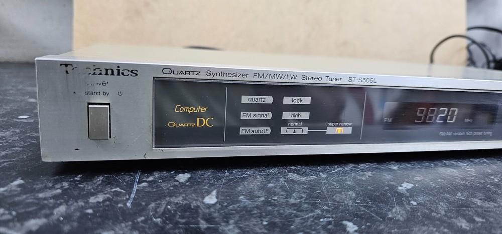 Technics ST-S505L Stereo Tuner