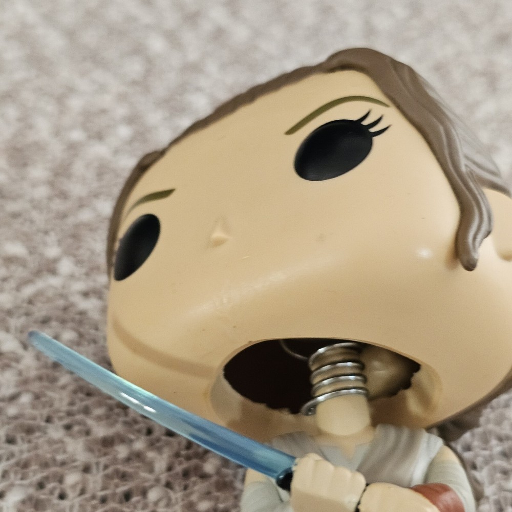 2 Funko Pop Star Wars Bobblehead Rey