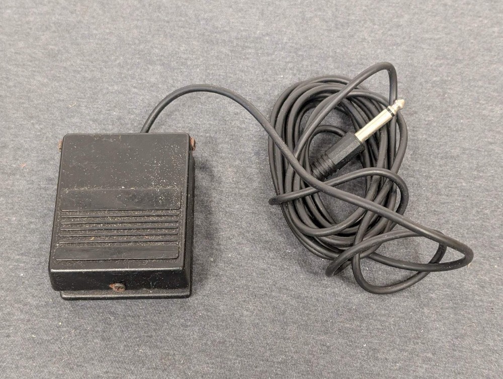 Universal Black Foot Pedal Switch with 1/4" Jack