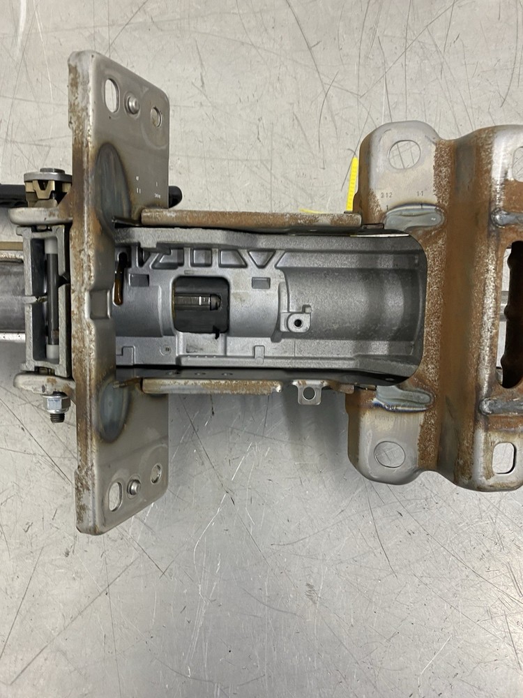 Audi A6 C7 Manually Adjustable Steering Column 4G0419506AE