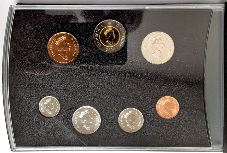 2000 Canada Specimen 7 Coin Set in RCM Case w/COA