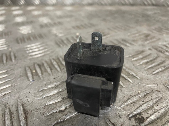 YAMAHA YS125 indicator relay 2020