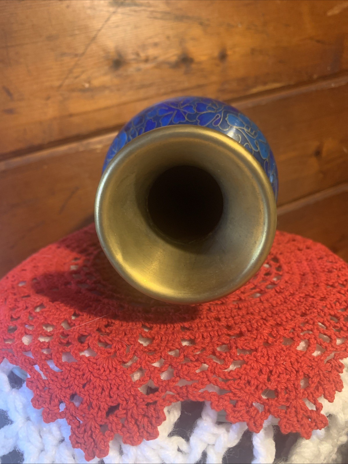 Vintage Chinese Cloisonné Enamel Blue Floral Vase With Gold Gilt 7.25 Tall