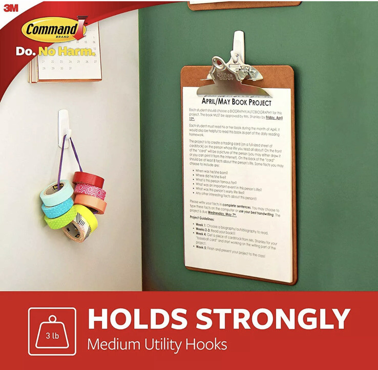 Command General Purpose Hooks Medium 3 lb Cap White 2 Hooks and 4 Strips/Pack