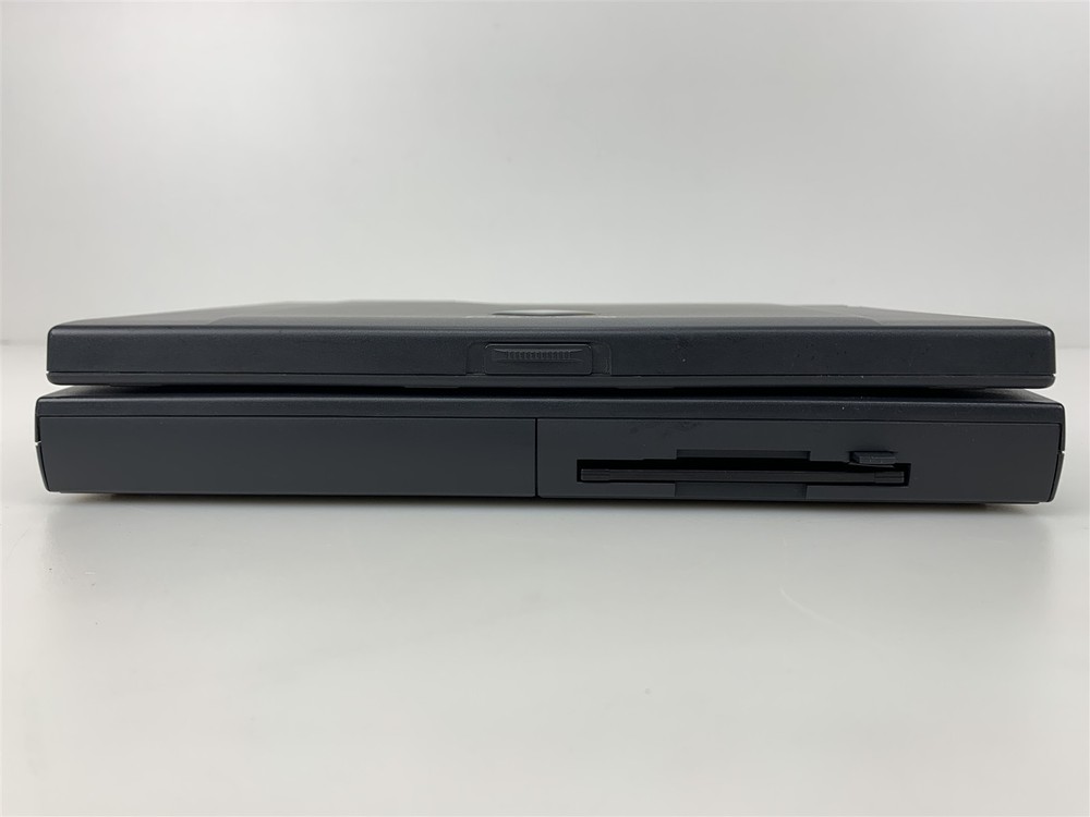 Gateway2000 Solo 2100 12" Screen Laptop - Untested