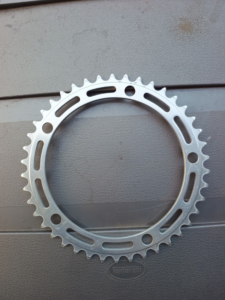 Campagnolo chainring - 42 teeth