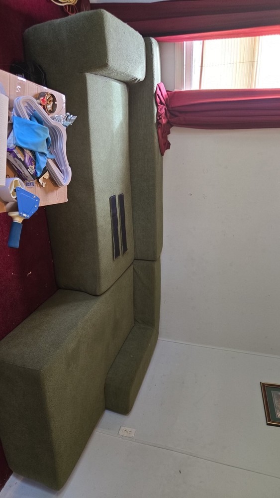 MEMORY FOAM CLOUD COUCH