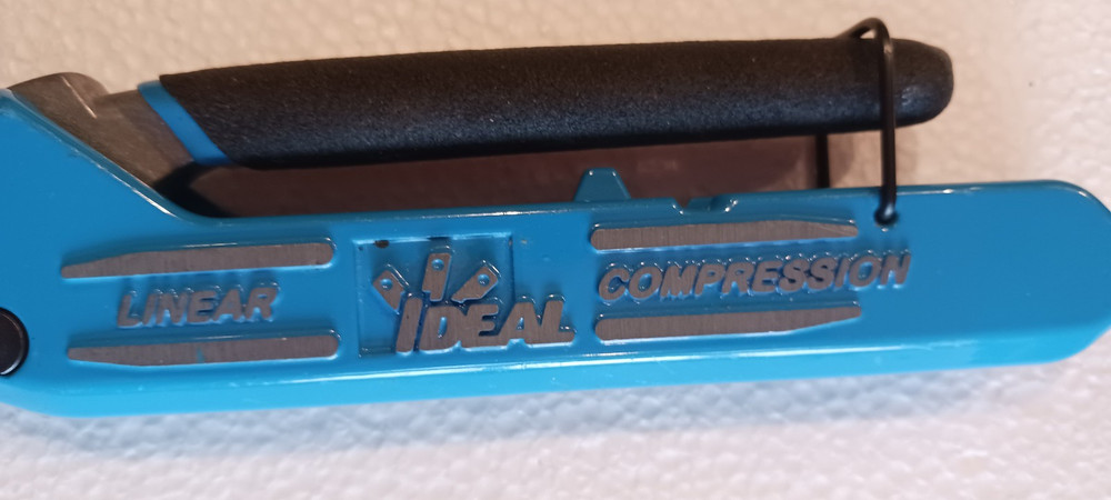 Ideal Linear Compression Tool with bonus Coax compression tool