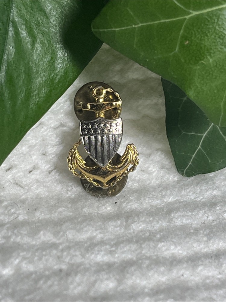 USCG Cap Device Senior Chief E-8 Miniature Size