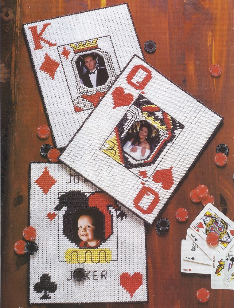 **ROYAL FLUSH PICTURE FRAMES TO STITCH -PATTERN ONLY**PLASTIC CANVAS PATTERN**
