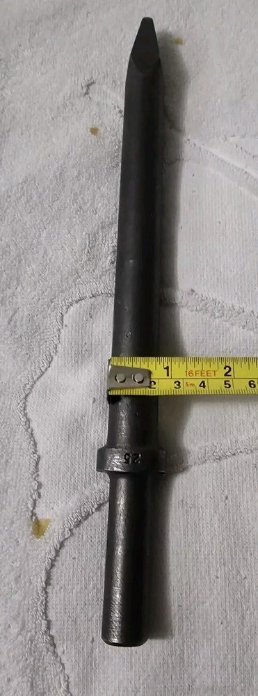 11 1/2" AJAX U 25 POINTED CHISEL