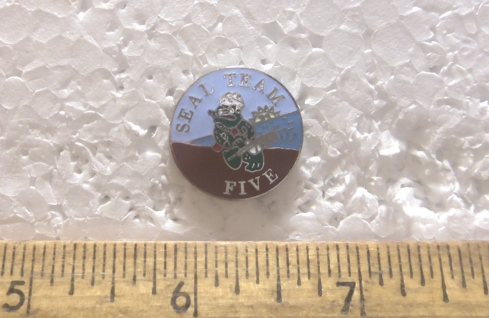 US Navy – Seal Team Five Pin