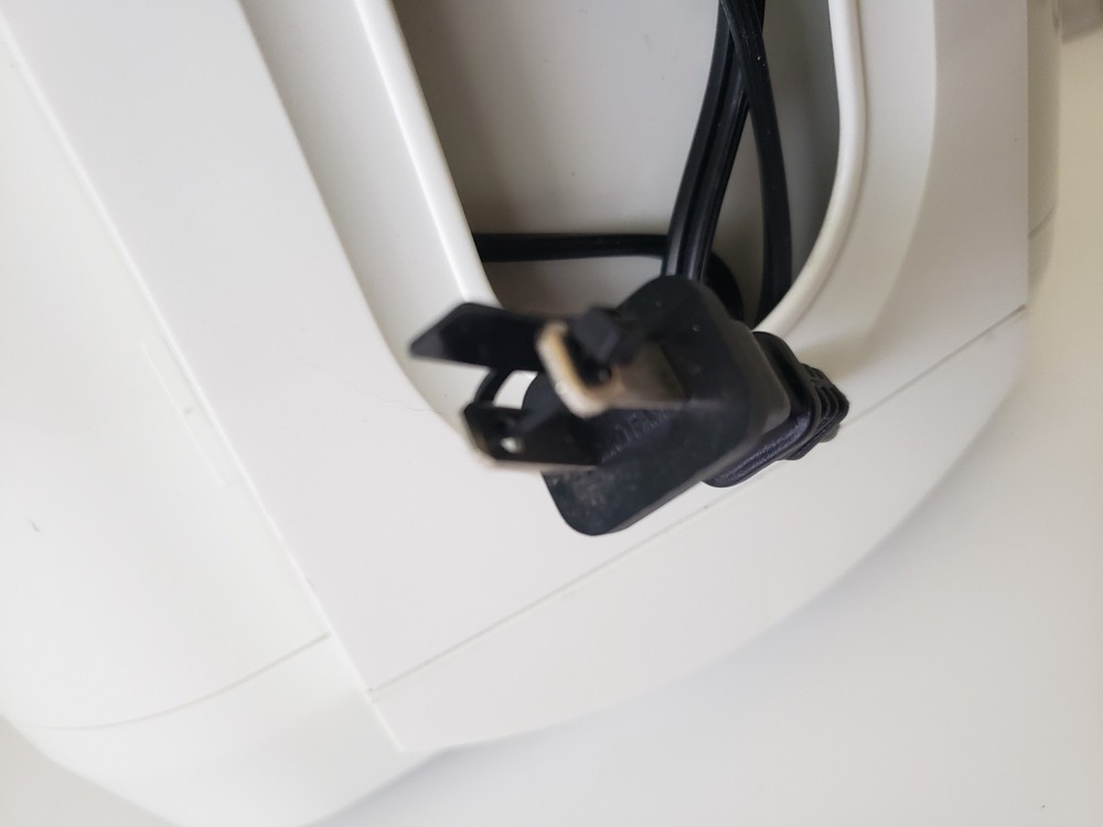 NEW Breadman TR555LC Rapid Bread Machine Electric Breadmaker