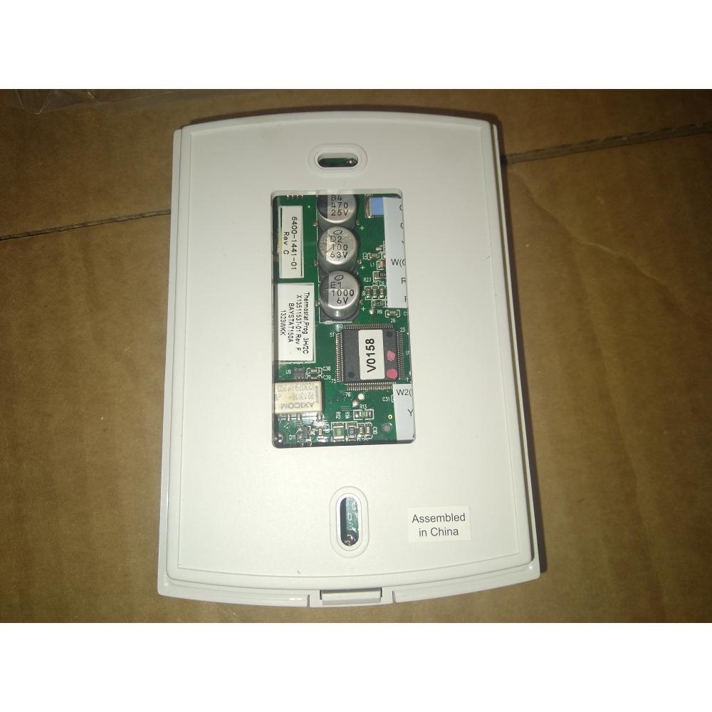 TRANE BAYSTAT150A 3HEAT/2COOL DIGITAL DISPLAY PROGRAMMABLE THERMOSTAT