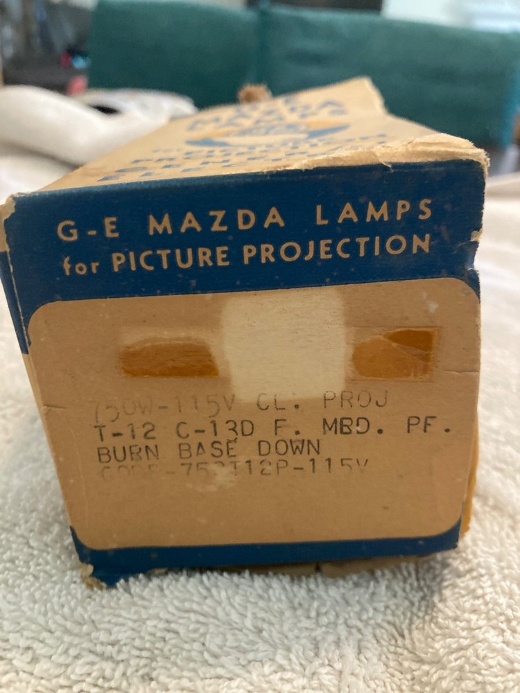 GE 750 watt PROJECTOR LIGHT BULB