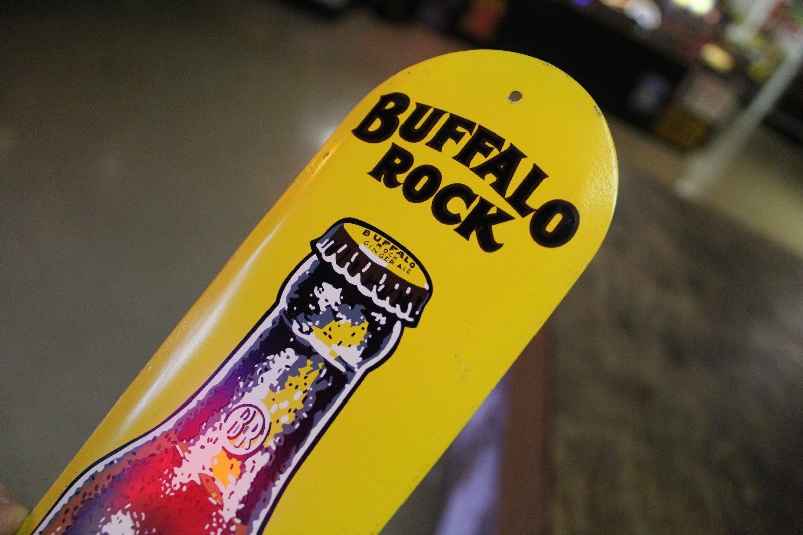 RARE 1950s BUFFALO ROCK GINGER ALE SODA STAMPED PAINTED METAL PUSH DOOR SIGN