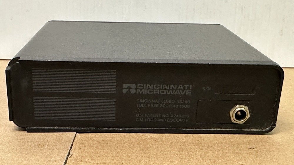 Cincinnati Microwave ESCORT Radar Detector w/ Mount, Cable -Meter not responding