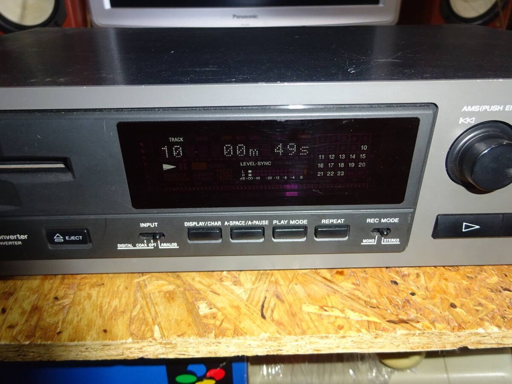 Sony MDS-E58 Rackmount Minidisc Recorder
