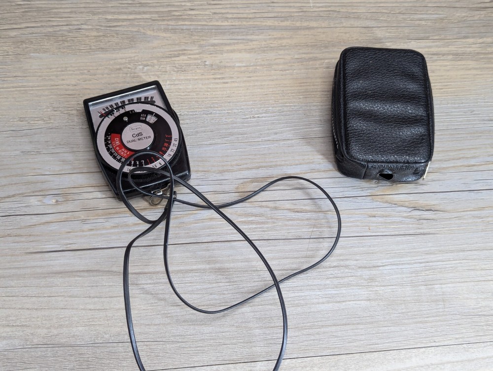 Sears CdS Dual-Meter Model 376.80510 With Case