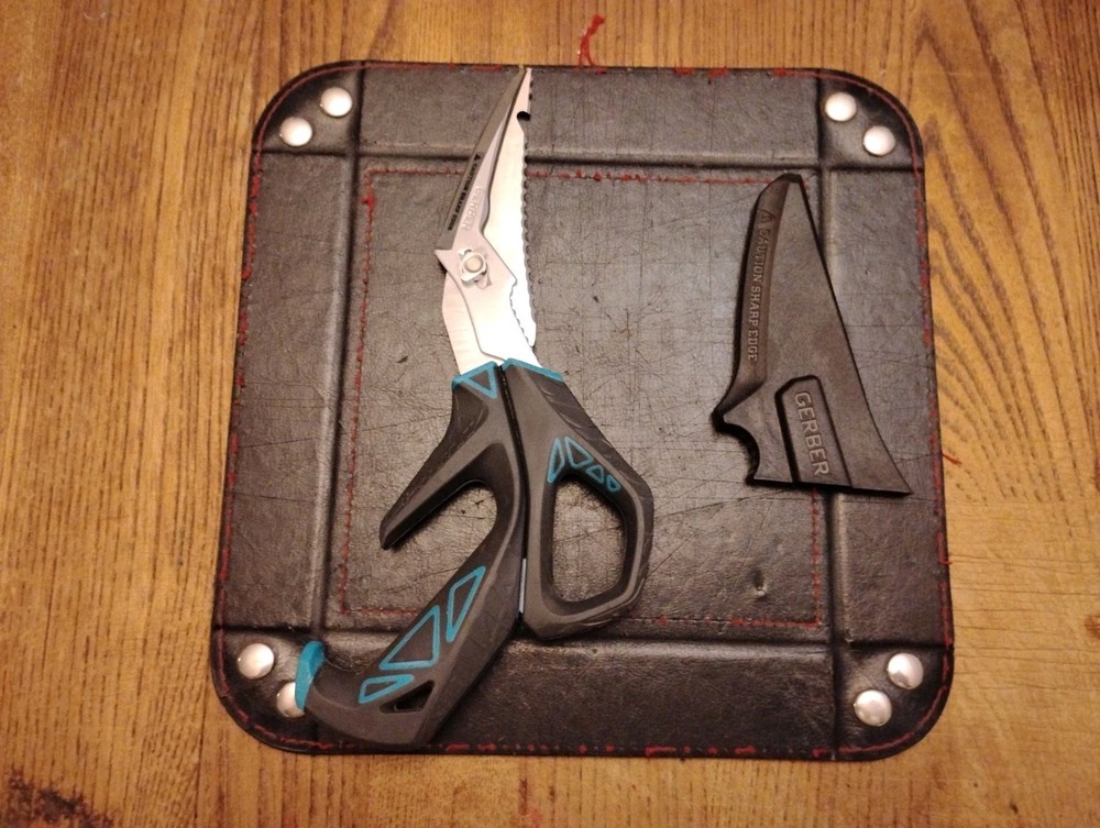 Gerber Processor Salt RX Take A Part Shears  5 Fish Processing Functions In 1