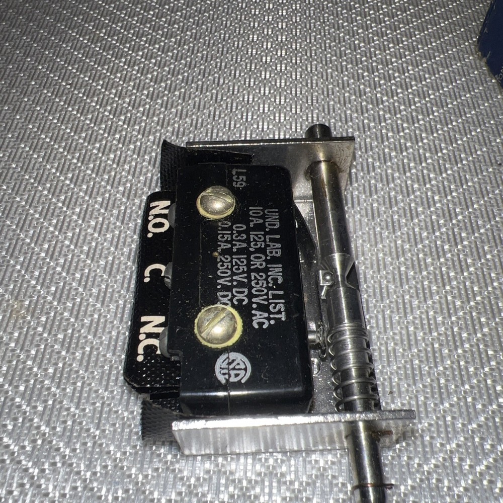 1AC6 MICRO SWITCH SWITCH INTER LOCK 15A 125 VAC SPDT