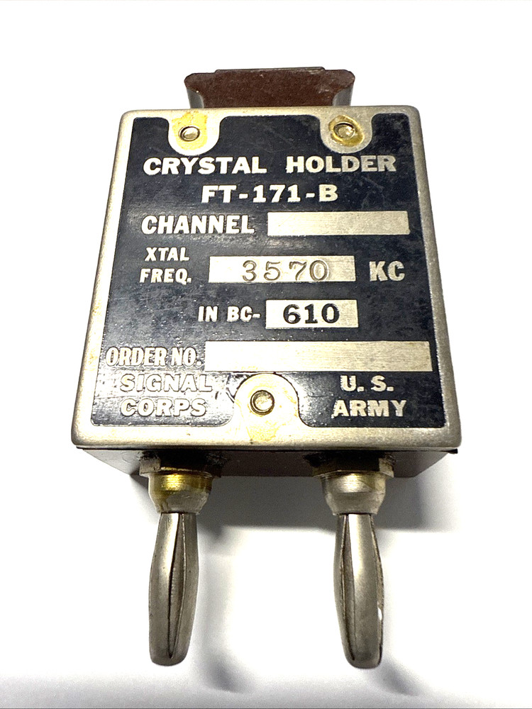 PARASET replica  transceiver ORIGINAL 3.570 MHz crystal holder  FT-171-B