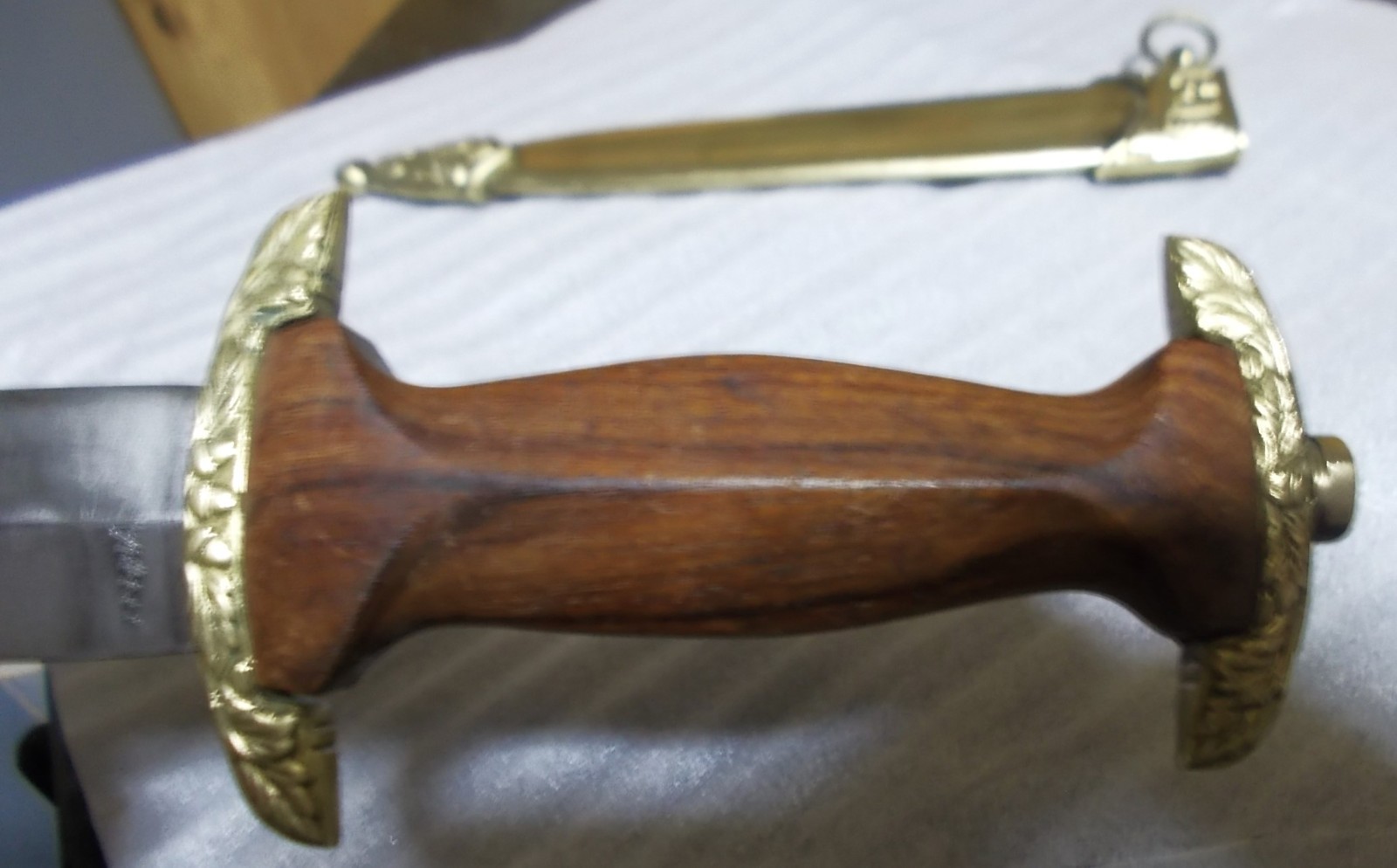 RARE? Vtg Brass or Copper Sheath & Double Edged Dagger Knife Hand Engraved INDIA