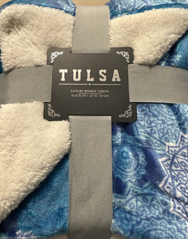 Tulsa Luxury Berber Throw / Blanket / Reversible