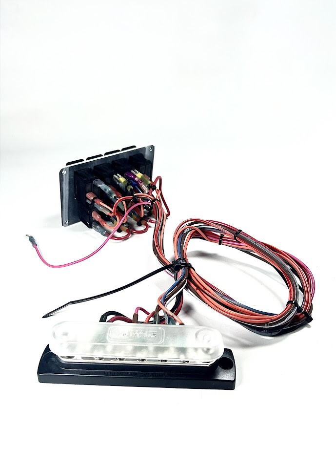 Boat Switch Panel, 4 Switch, Marine, 5 3/4in x 3 1/4in, NEW