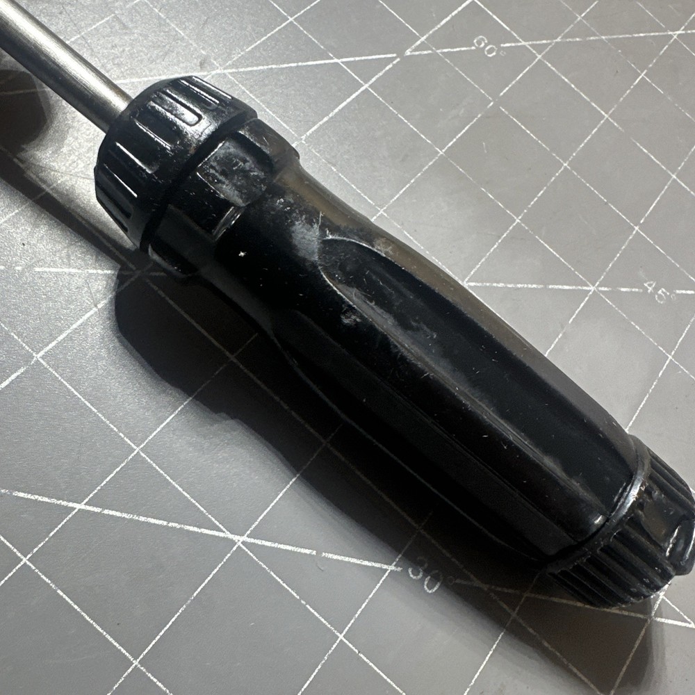 Mac Tools USA Rollerdriver Silent Ratcheting Screwdriver RSD-250