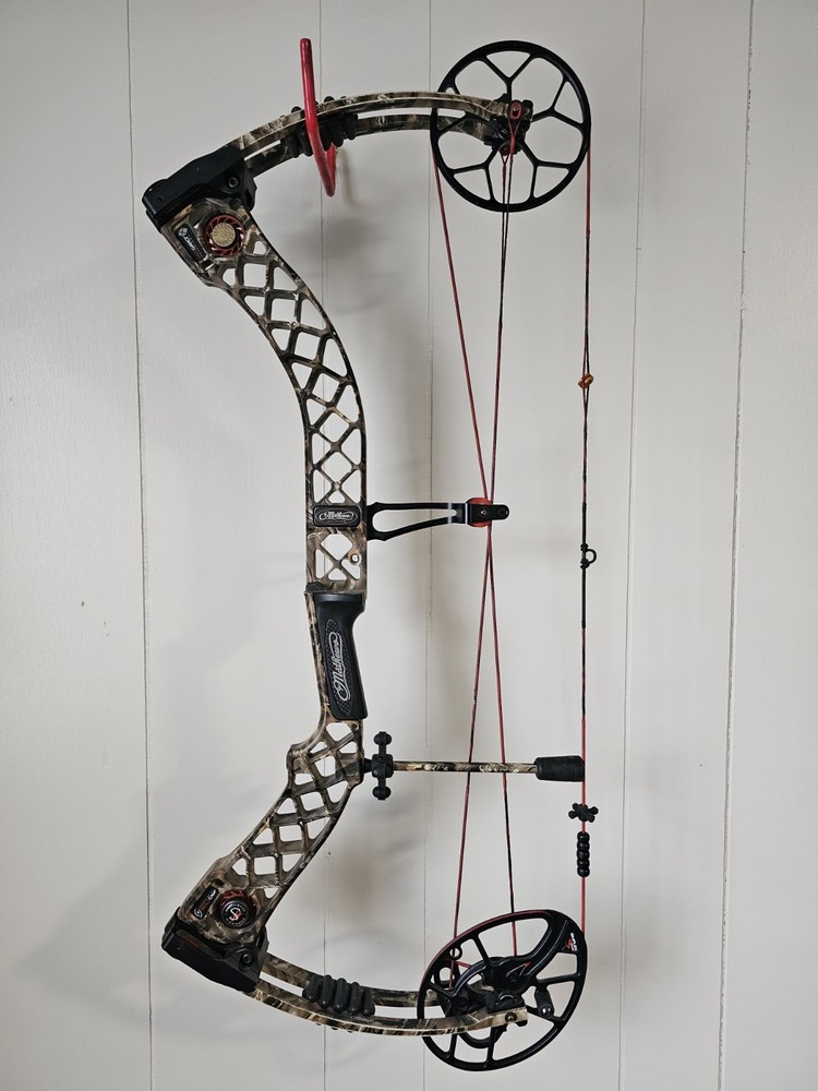 Mathews Creed XS Compound Bow