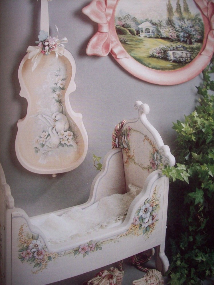 Victorian Flowers and More decorative painting instruction & patterns