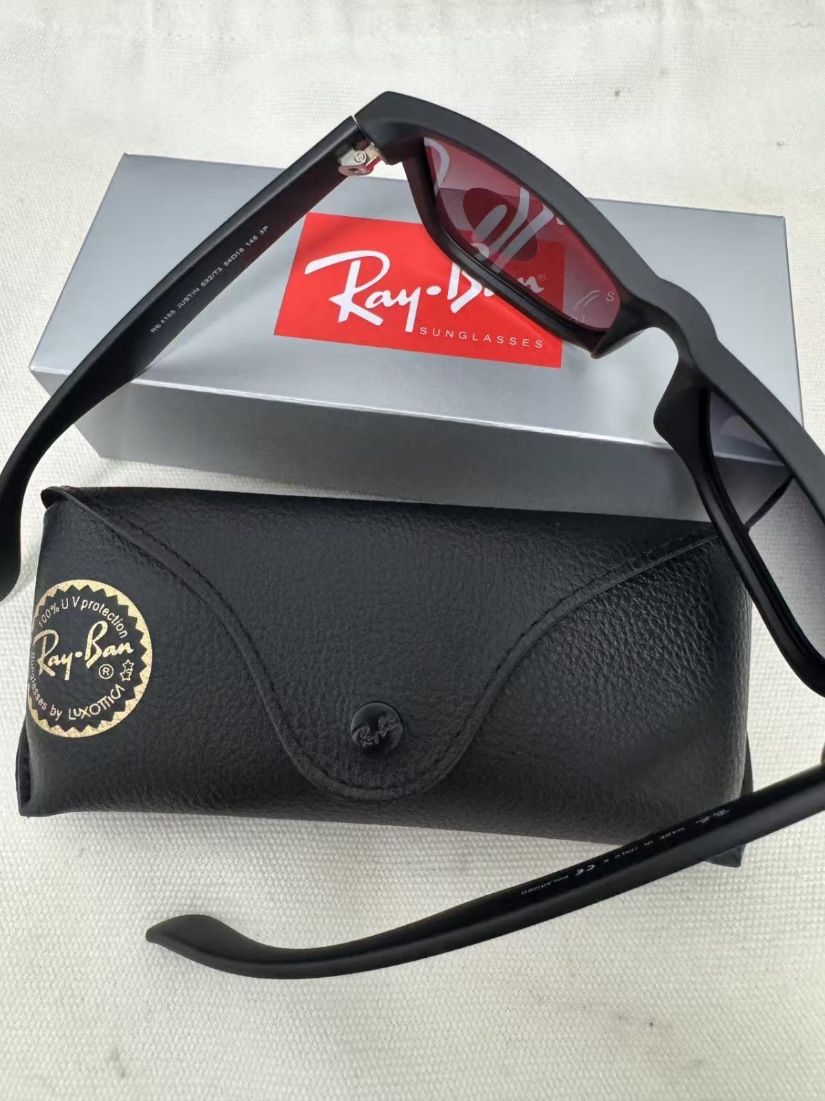 Ray-Ban Justin Classic Grey Polarized Sunglasses RB4165 622/T3 54-16mm