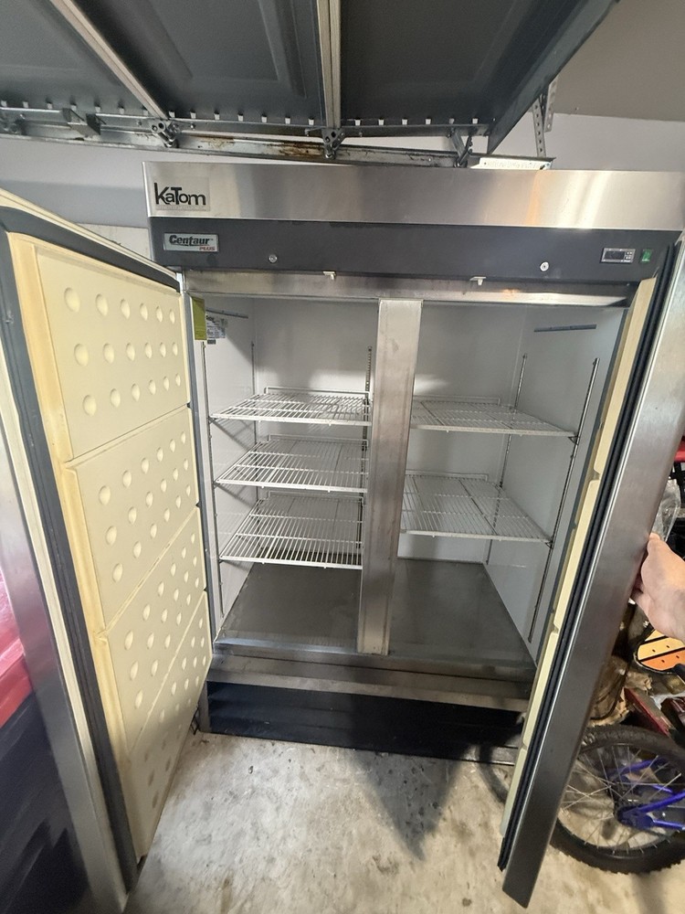 Centaur Plus 2-Door Solid Door Reach-In Refrigerator