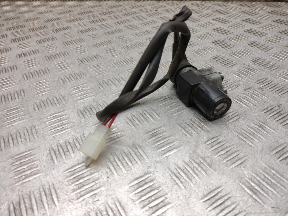 2011 HONDA CBF125 CBF 125 M-B Lock Set