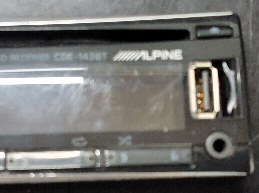 Alpine CDE-143BT Bluetooth CD Player FACEPLATE ONLY