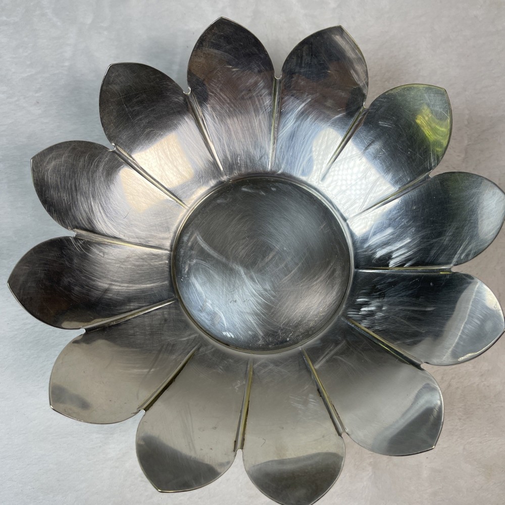 Vintage Leonard Silver Plate Lotus Flower Petal Dish 6.75" Decorative Bowl