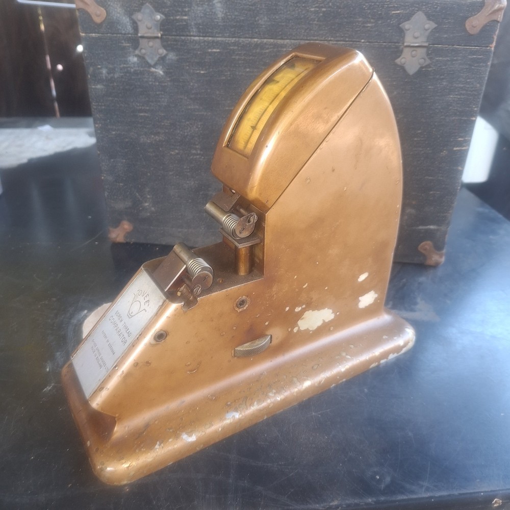 O-Vee Screw Thread Comparator With Accessories See Pictures