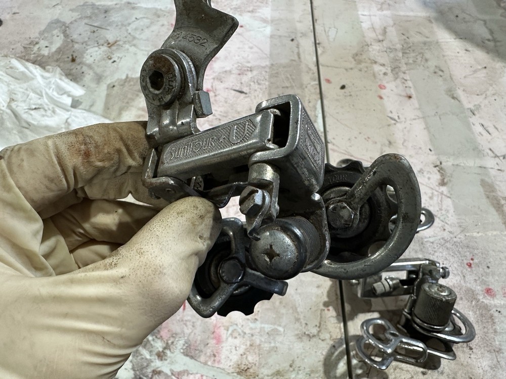 Suntour Derailleur LOT