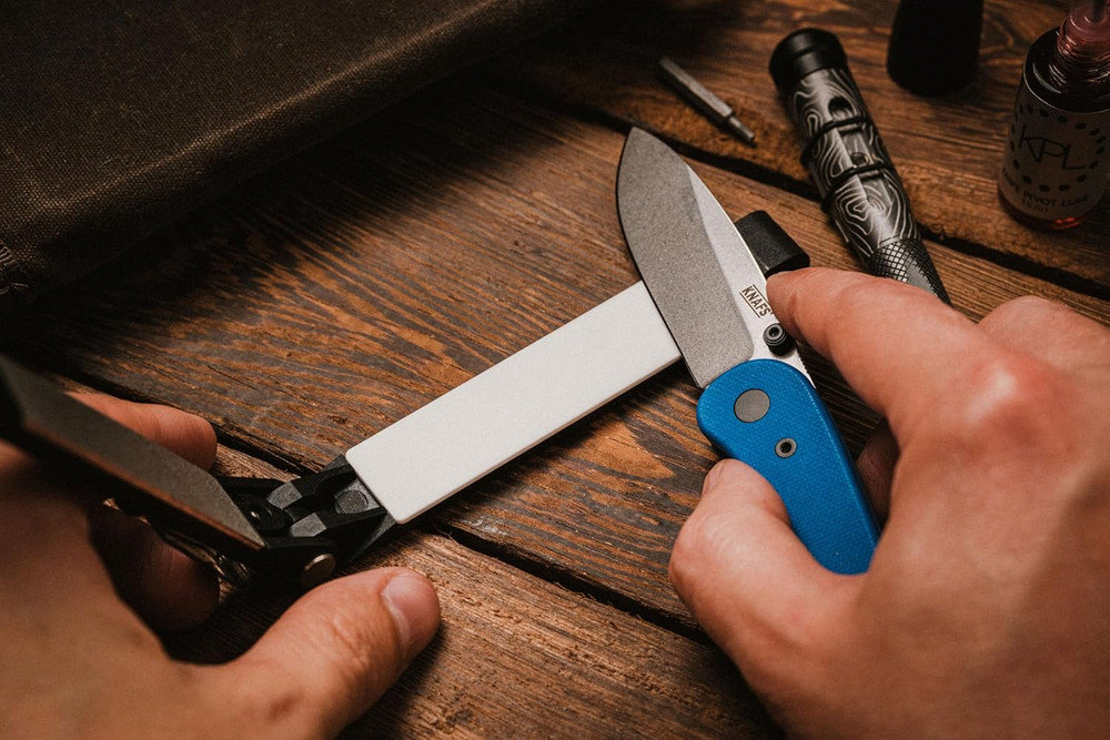 Folding Field Sharpener for Knives and Tools - Compact Portable Knife Edge Maint