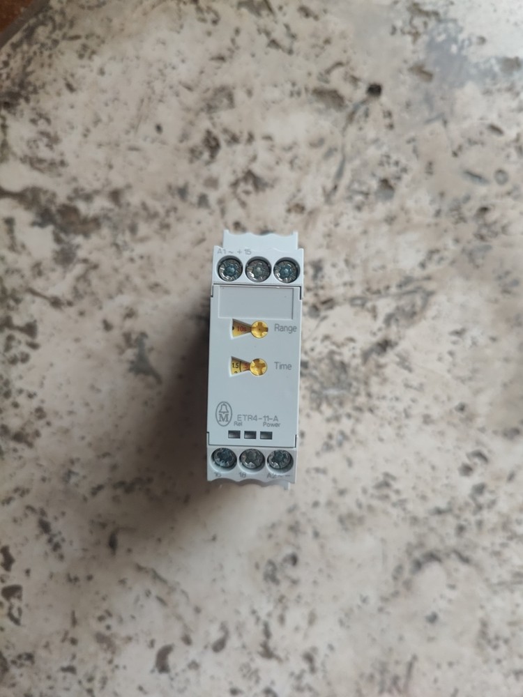 Moeller ETR4-11-A Electronic Timing Relay