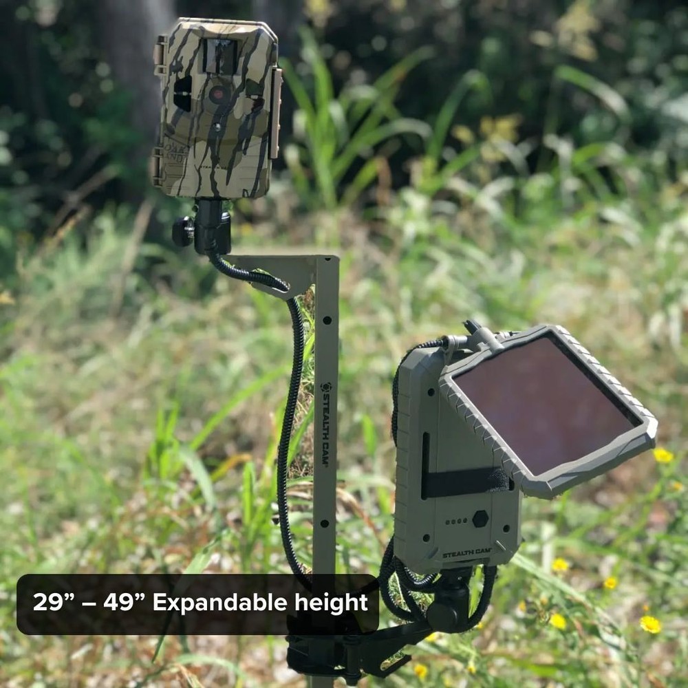 Stealth Cam Adjustable Multi Pivot Mounting Post 2 Pack with Card Reader Bundle