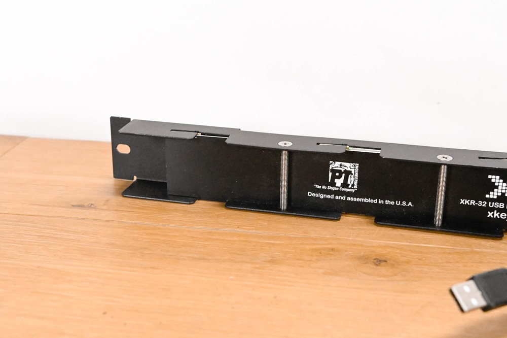 X-keys XKR-32 32-Key Programmable USB Rackmount Control Panel CG01NC3