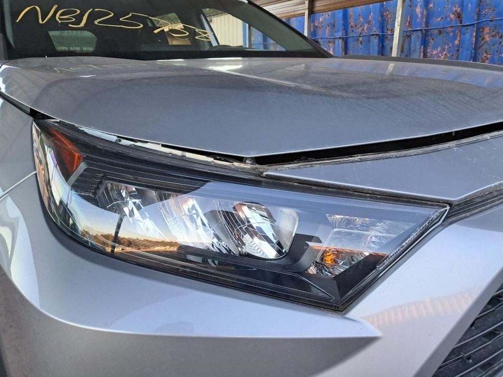 Console Front Floor Le Fits 19-23 RAV4 4822187