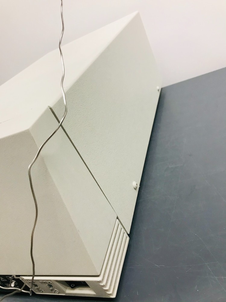 Waters Chromatography HPLC Photodiode Array Detector Waters 996