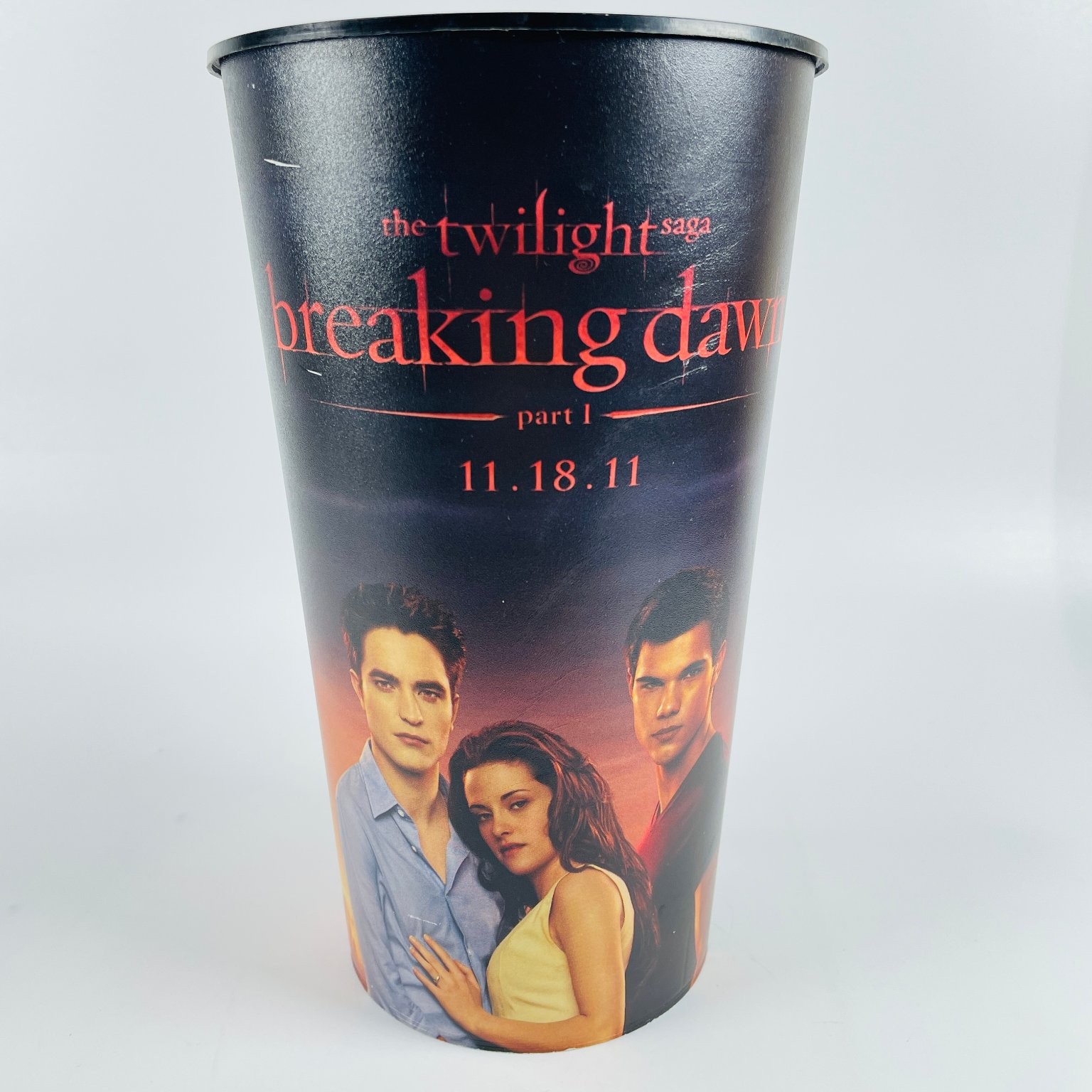 Twilight Saga Breaking Dawn Part 1 Movie Cup 44oz Robert Pattinson Kristen Stewa