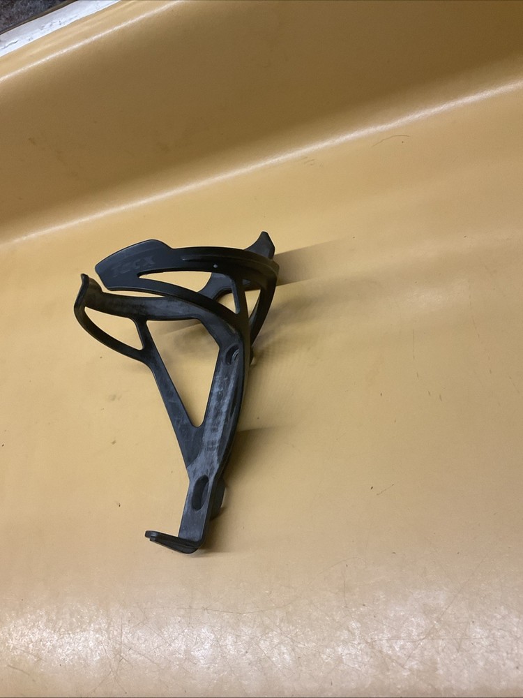 Black Tacx Plastic Water Bottle Cage