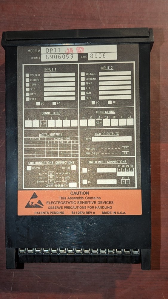 Omega Engineering DP-11 Panel Meter NIB