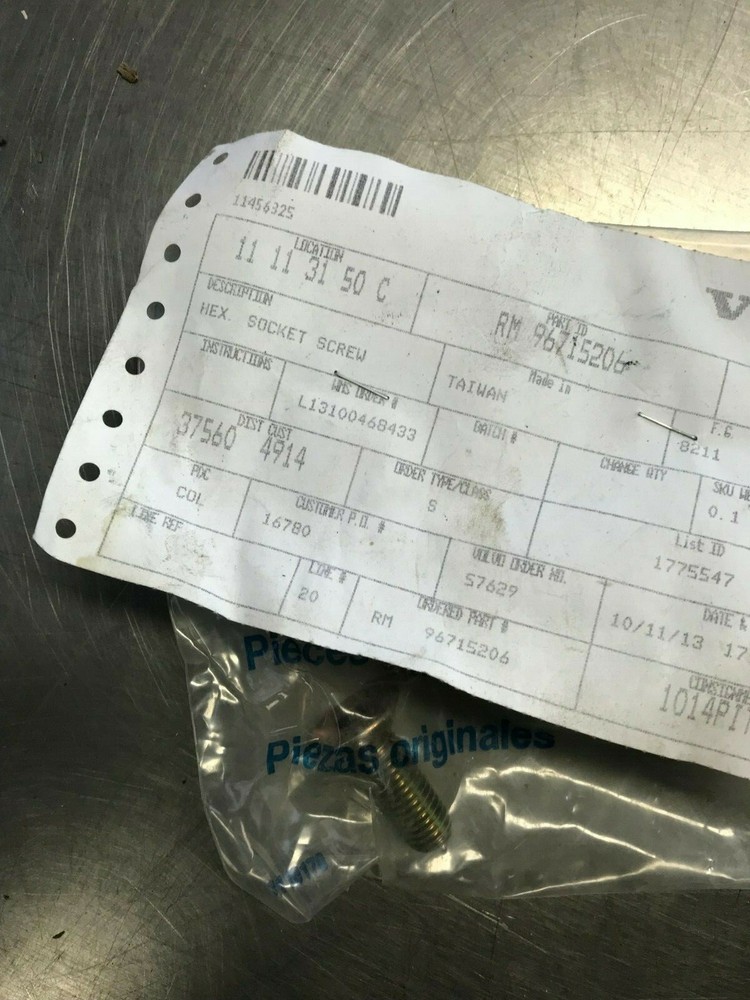 96715206  GENUINE Volvo  HEX SOCKET SUNK SCREW  RM96715206
