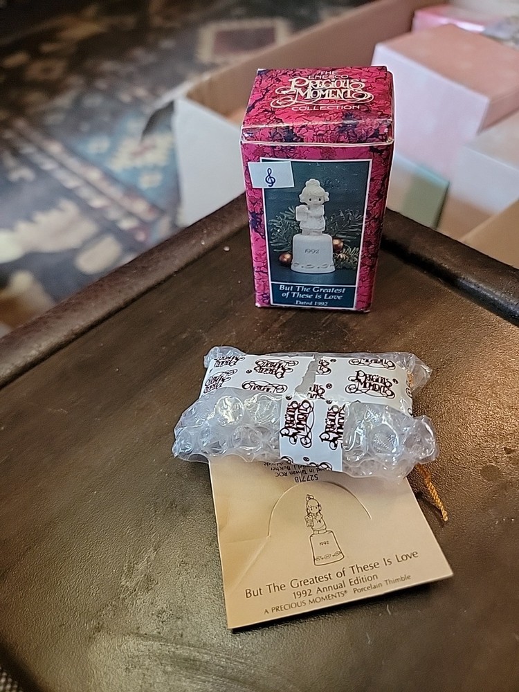 Precious Moments THIMBLE  Vintage1992 Never Opened